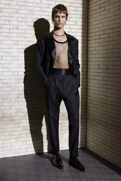 Look 33